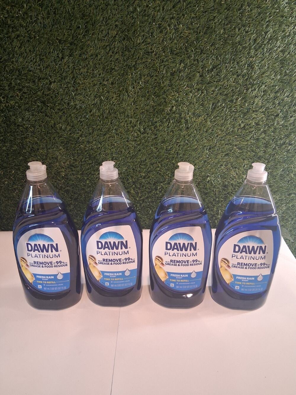 Lot of 4 Dawn Platinum Dishwashing Liquid Soap Fresh Rain Scent 32.7 FL OZ New